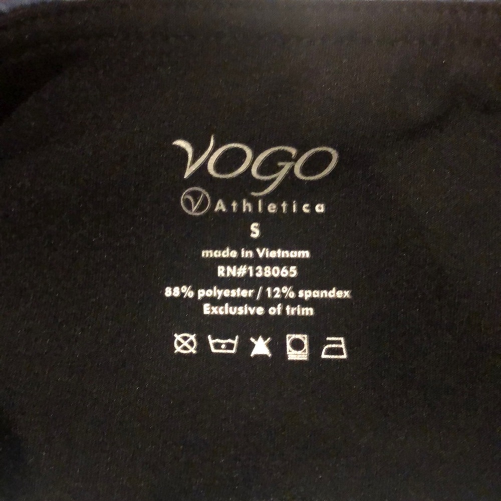 NWOT Snake Skin Print Cropped Yoga Pants - Picture 7 of 7